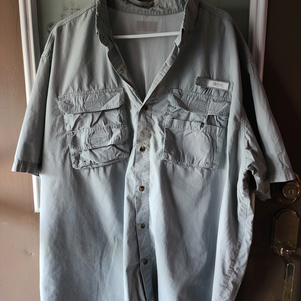 Men's Casual Button Down Shirt - Light Gray